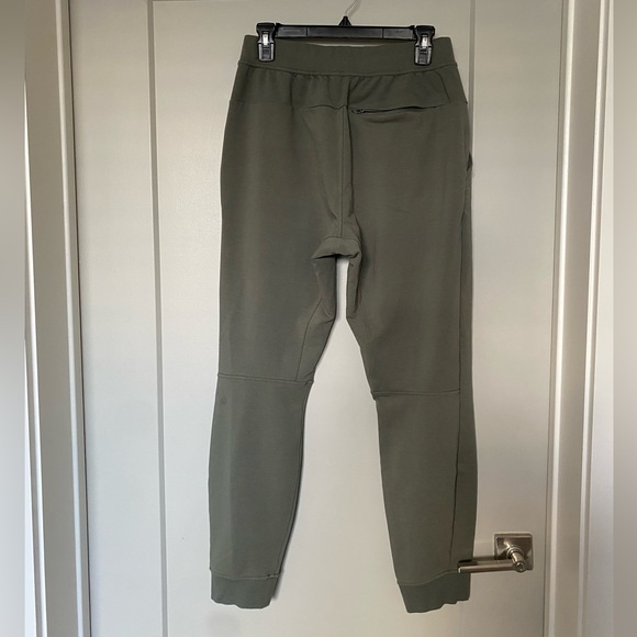 Lululemon men’s city sweat joggers grey sage - Picture 7 of 8